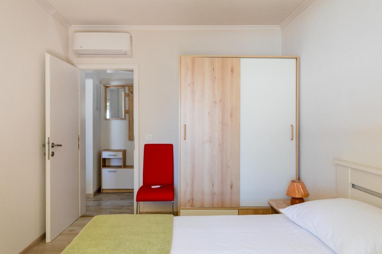 Apartment Pod Nespolom Trsteno Esterno foto